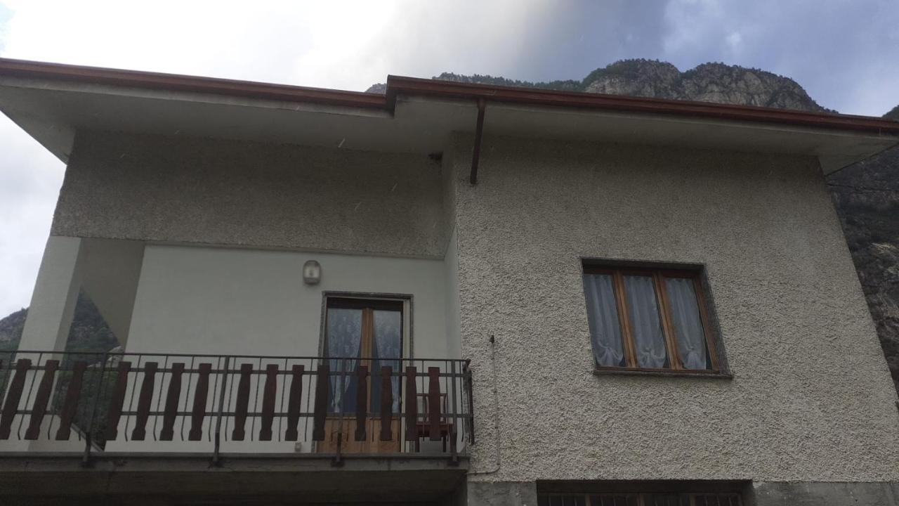 Villa Casa Lina Novate Mezzola Esterno foto